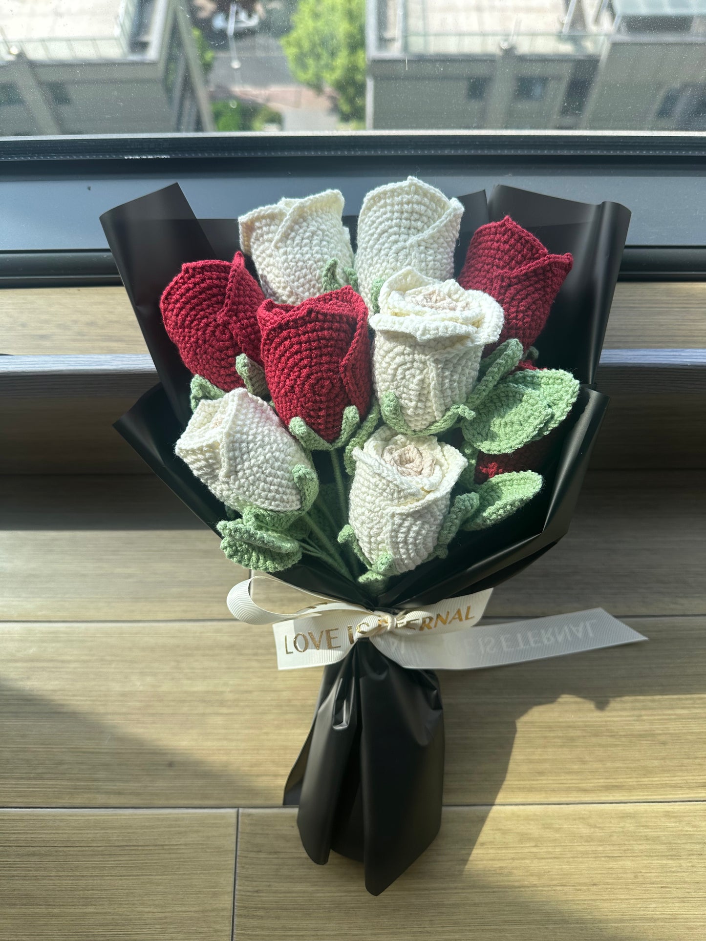Wrap the Bouquet or Not?
