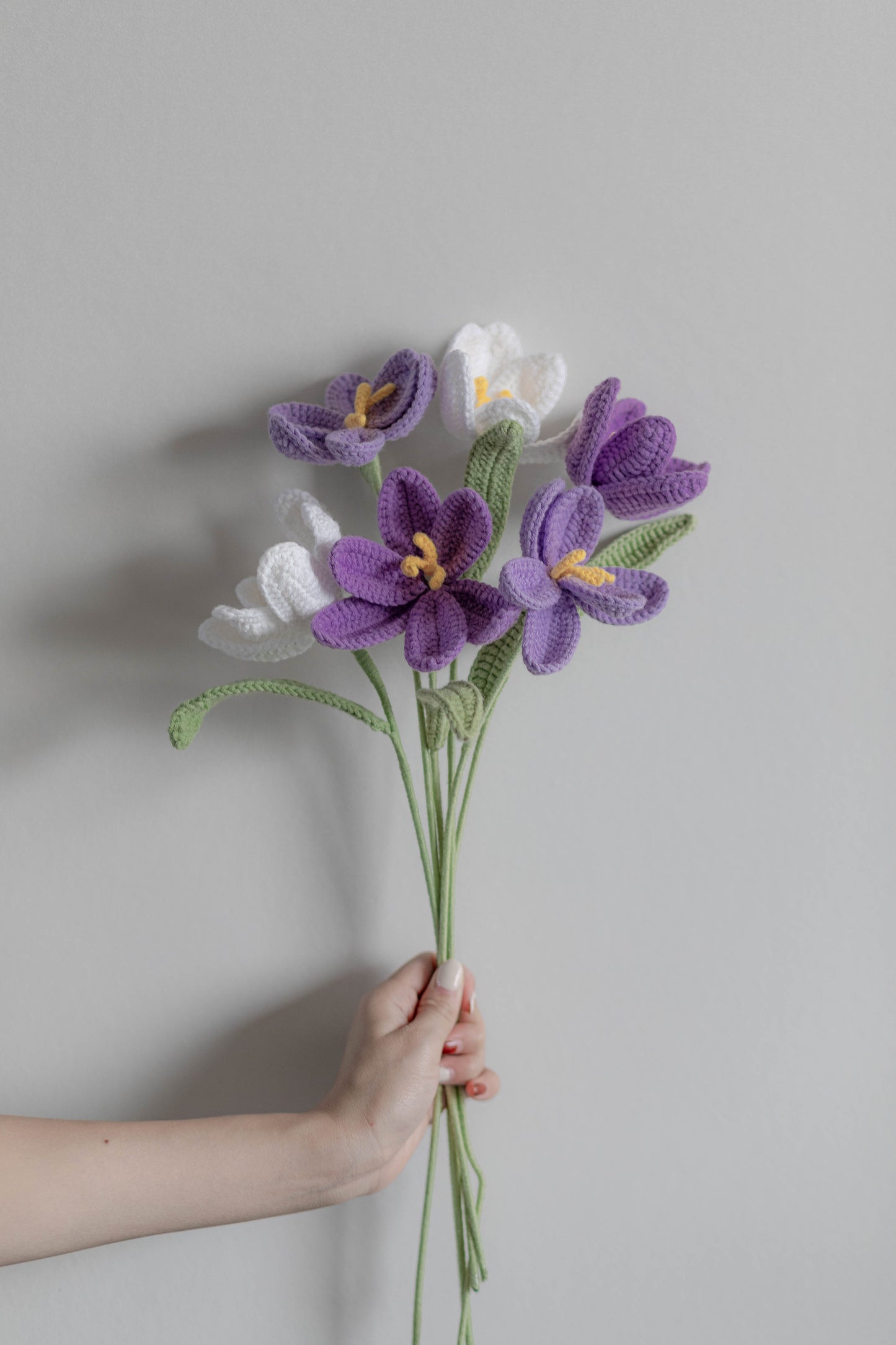 Crochet Tulip Bouquet, 6-Stem Bouquet, in Purple & White