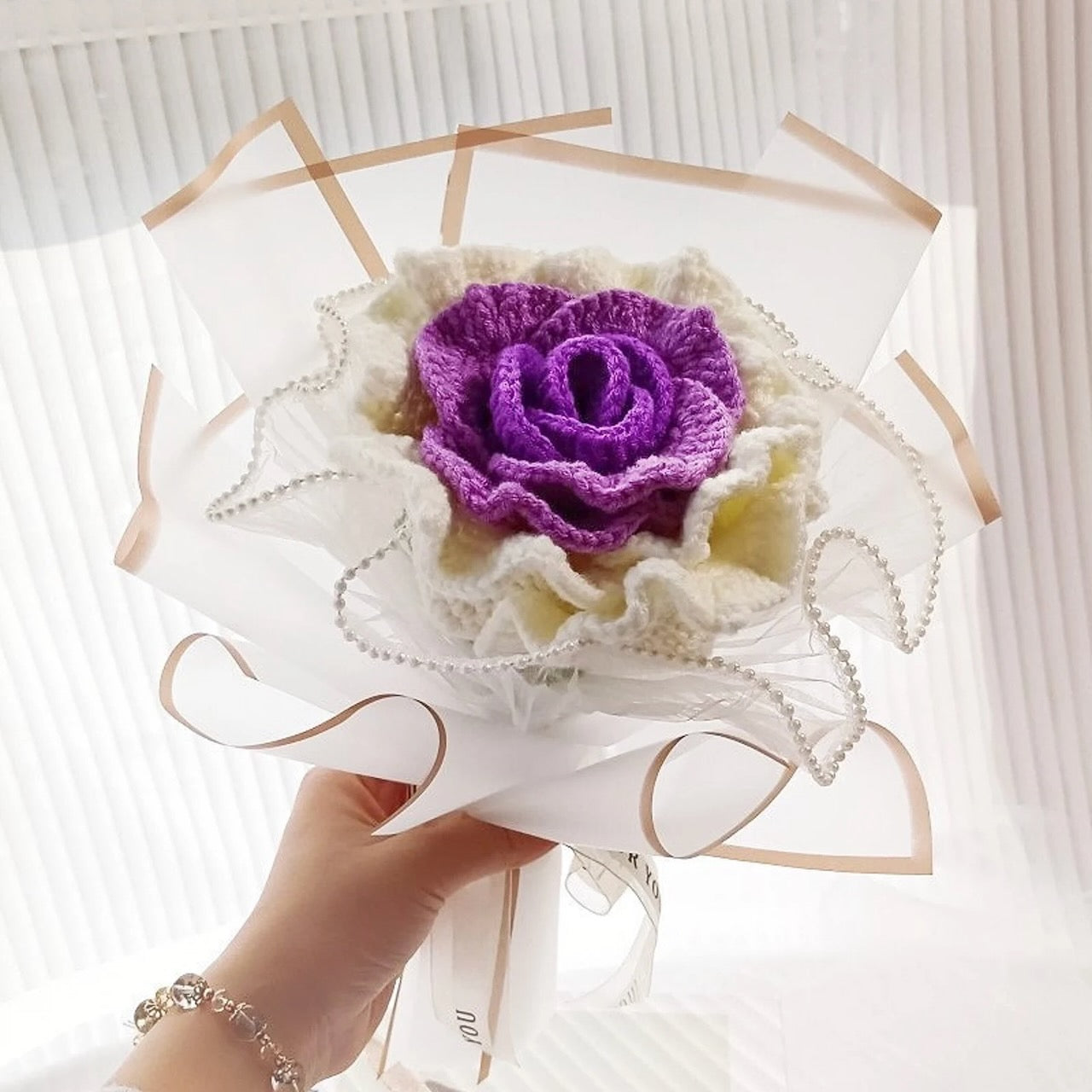 Gehäkelter Thai Rosenstrauß, Einzelner Blumenstrauß, mehrere Farben verfügbar