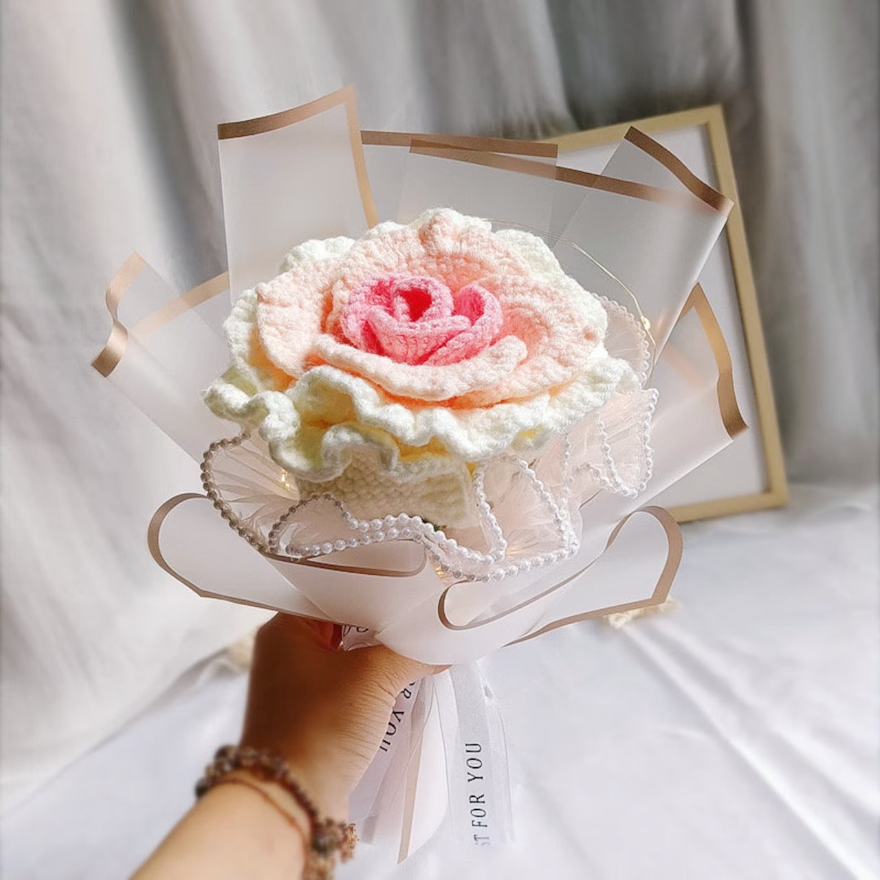 Gehäkelter Thai Rosenstrauß, Einzelner Blumenstrauß, mehrere Farben verfügbar