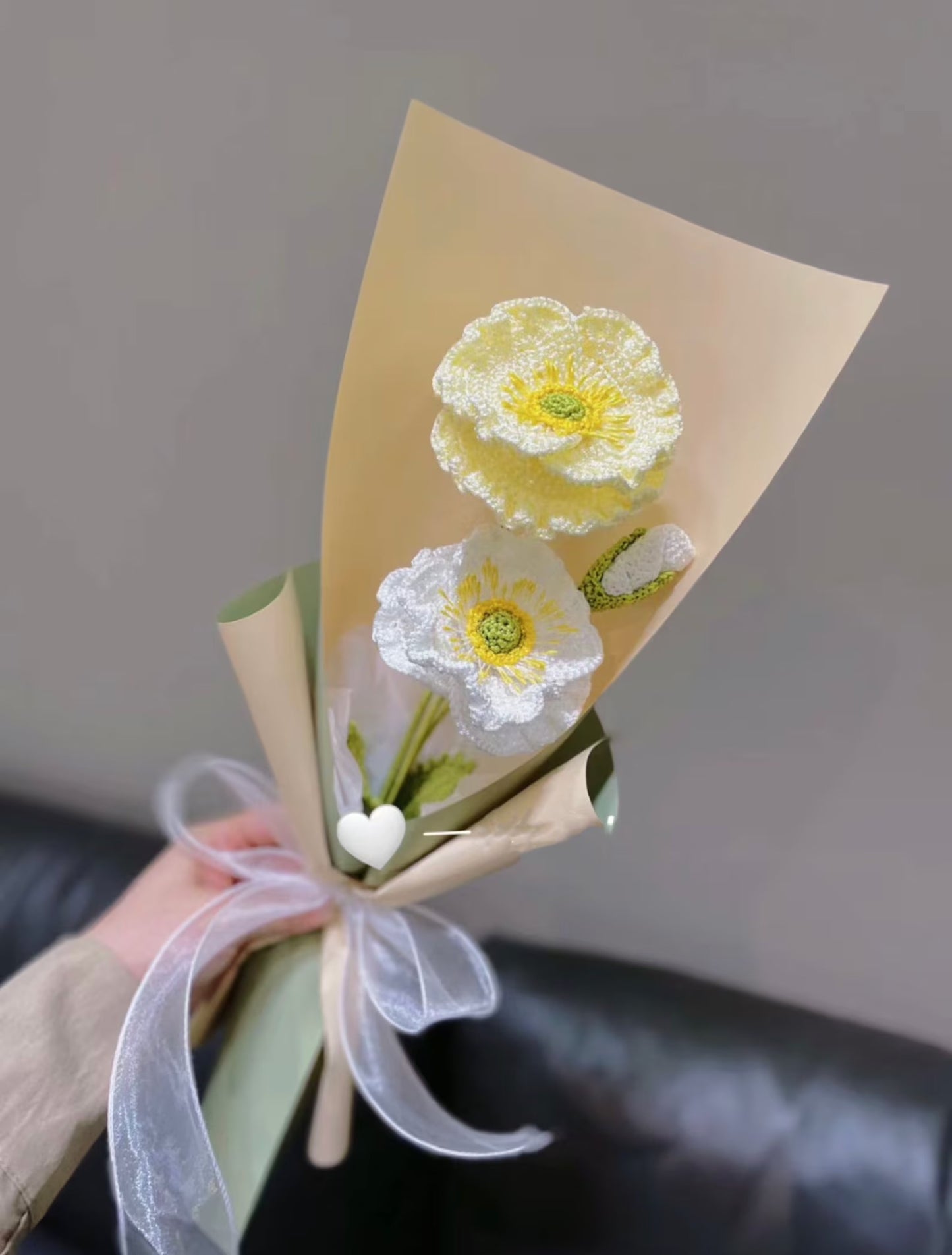 Crochet Poppy Bouquet | Small(17"Hx10"W) | White&Yellow
