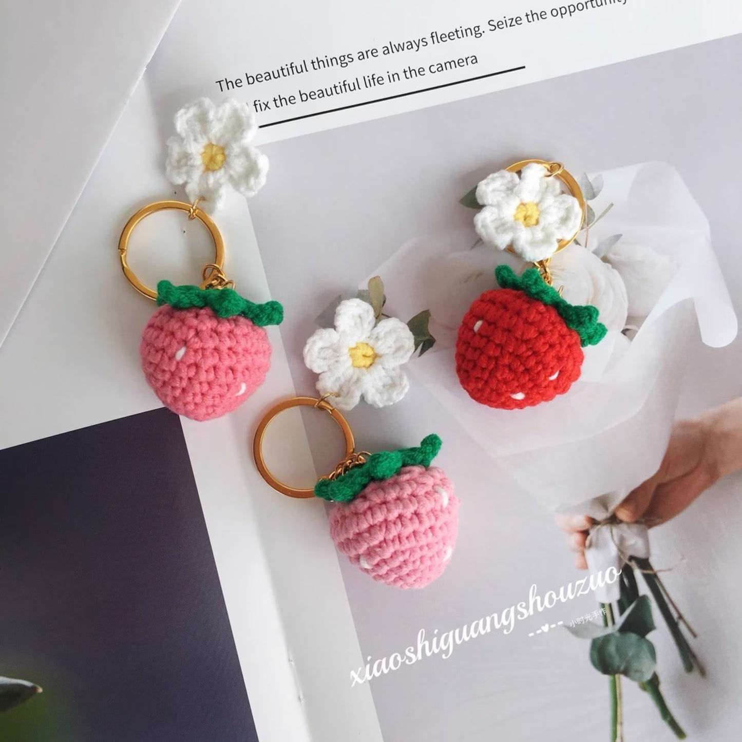 Crochet Strawberry&Daisy Keychain, Red/Pink/Light Pink