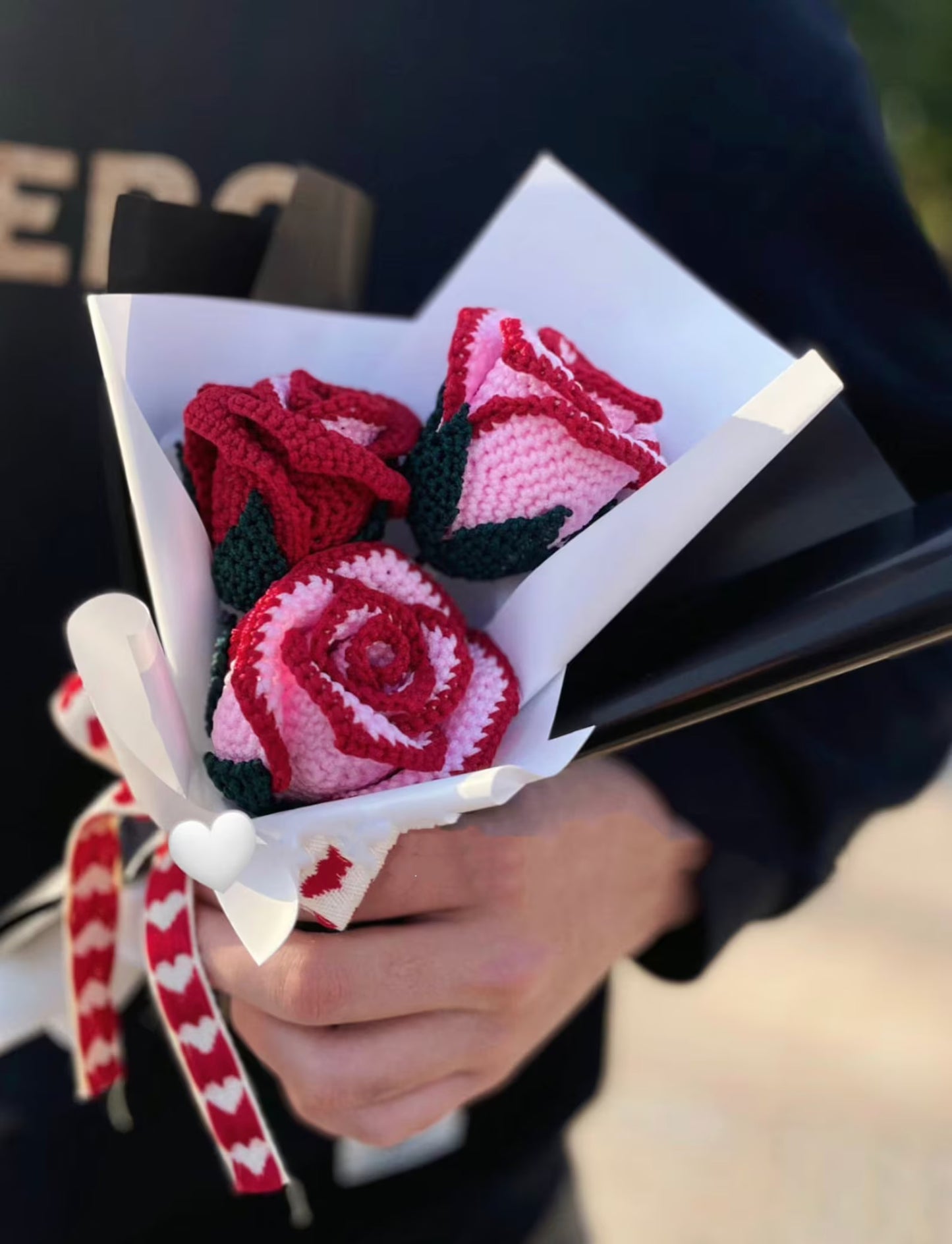 Crochet Rose Bouquet | Small(17"Hx10"W) | Pink&Red Petal, Red Edge