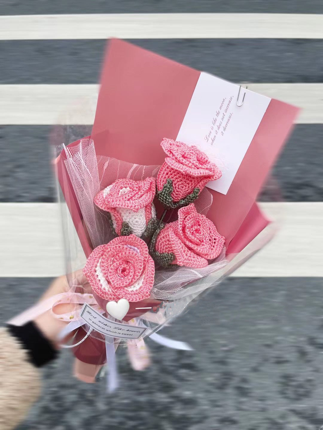 Crochet Rose Flower Bouquet, Pink Color